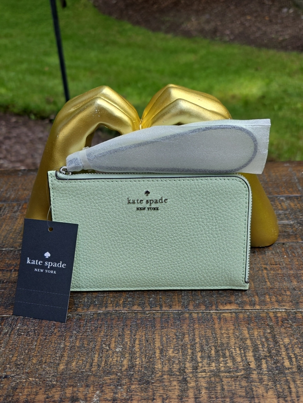 kate spade Lime Pebbled Leather Zip Wristlet KM461